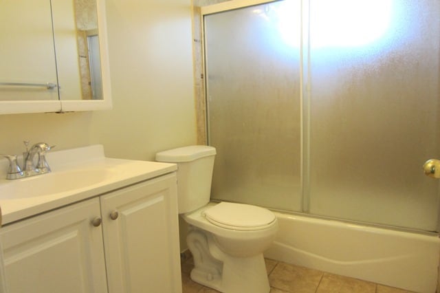 Building Photo - Spacious Remodeled Upstairs Apartment, 2 Bathrooms, Garage Plus 1, A/C, Balcony!