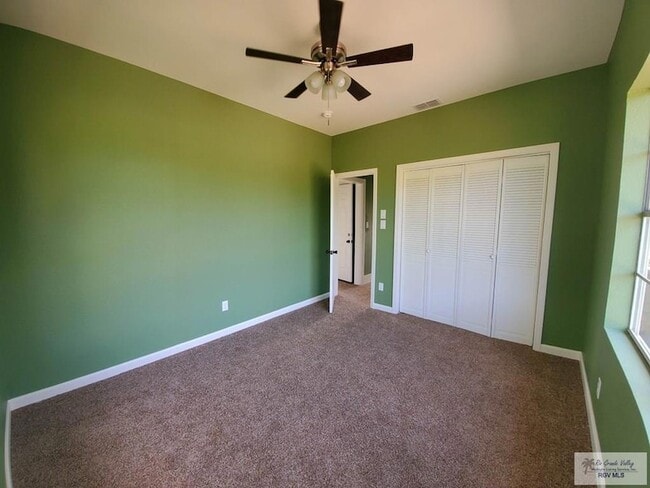 Building Photo - 510 W Buchanan St