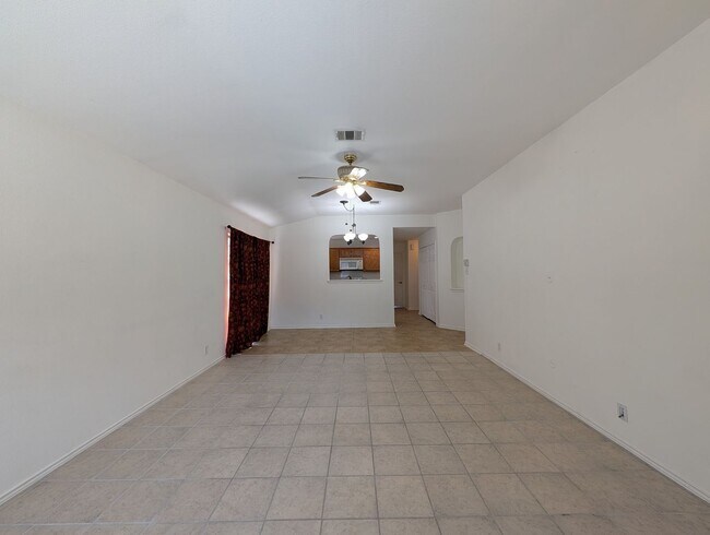 Building Photo - 369 Starling Creek