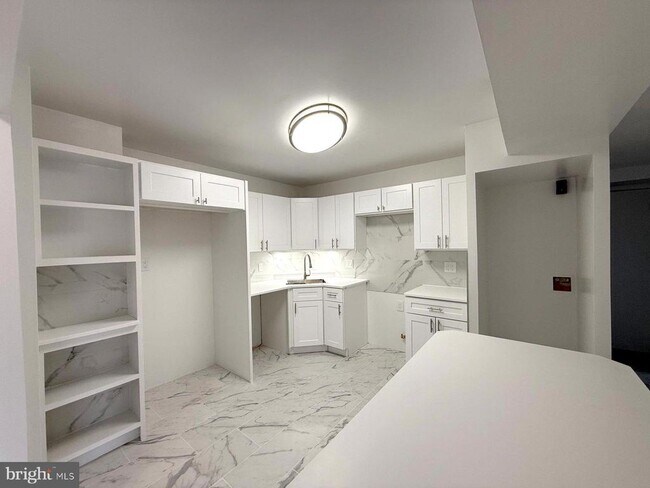 Building Photo - 606 Cooper Landing Rd