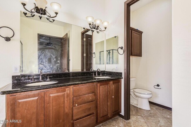 Building Photo - 3806 E Sunstream Way