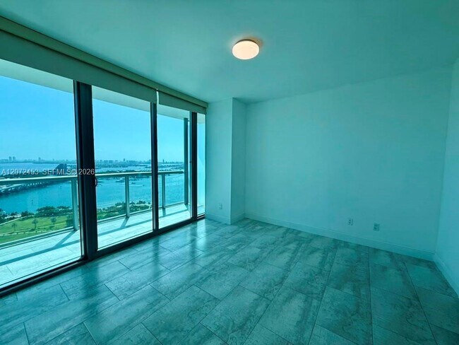 Building Photo - 888 Biscayne Blvd