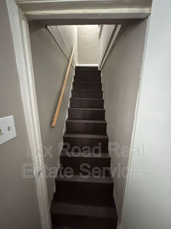 Building Photo - 1205.5 Forrer St