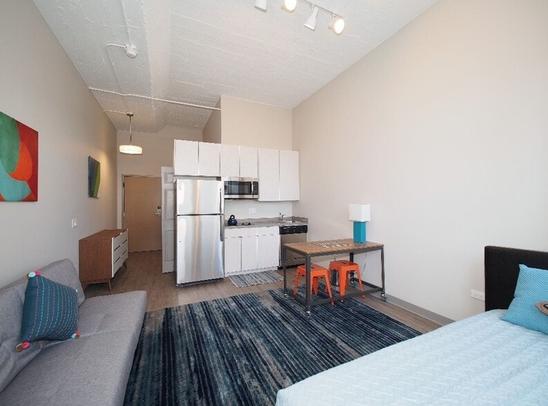 Interior Photo - 21st Street Lofts by 3L Living