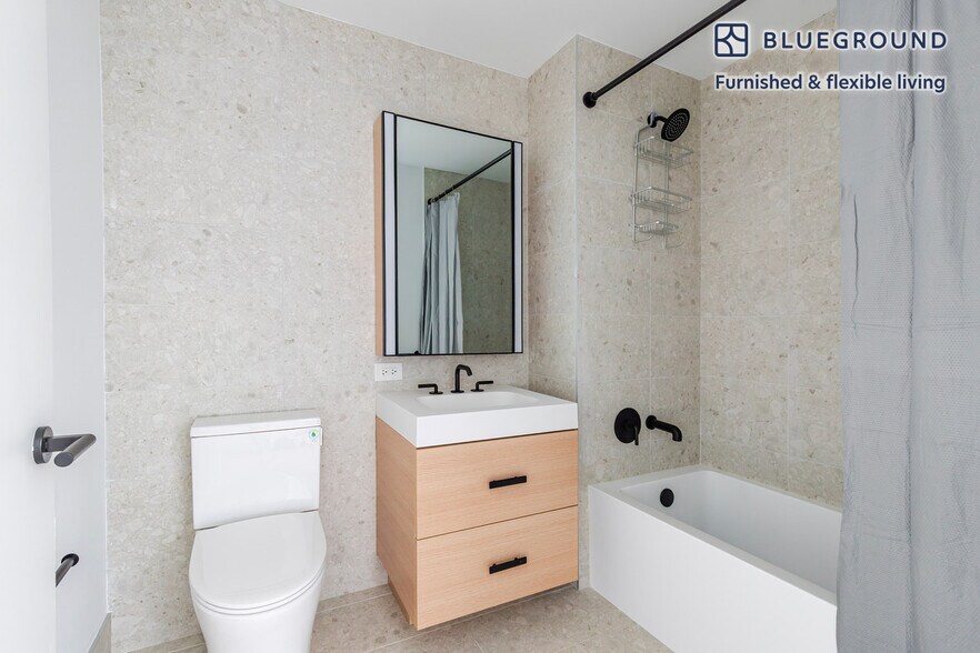 Building Photo - 478 Kent Ave