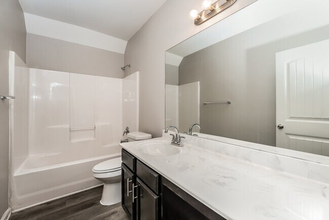 Building Photo - 4914 Rapahoe Trail
