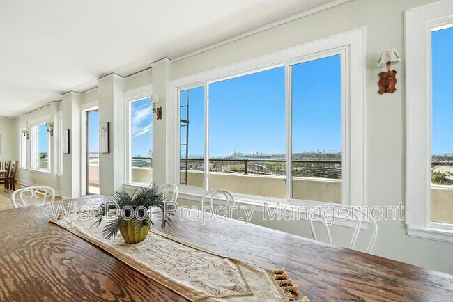 Building Photo - 360 W Ocean Blvd