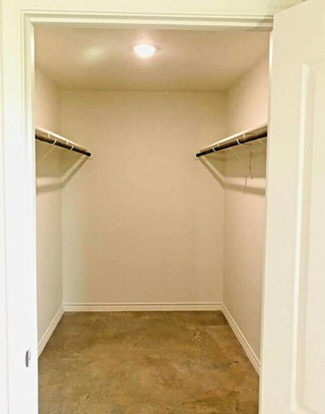 Building Photo - Killeen Duplex