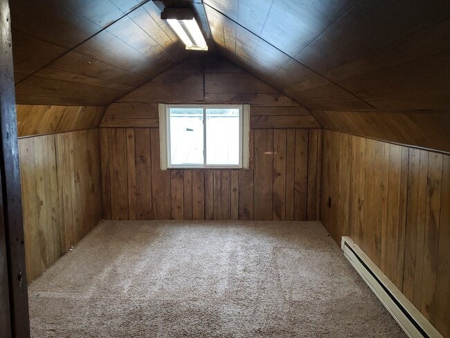 Building Photo - 3 Bed 1 Bath Single Family Home in Wausau