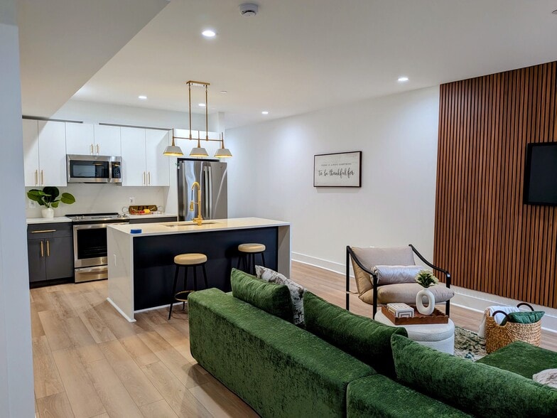 Building Photo - 4411 Illinois Ave NW