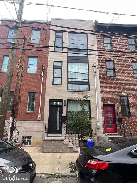 Building Photo - 1431 N 28th St