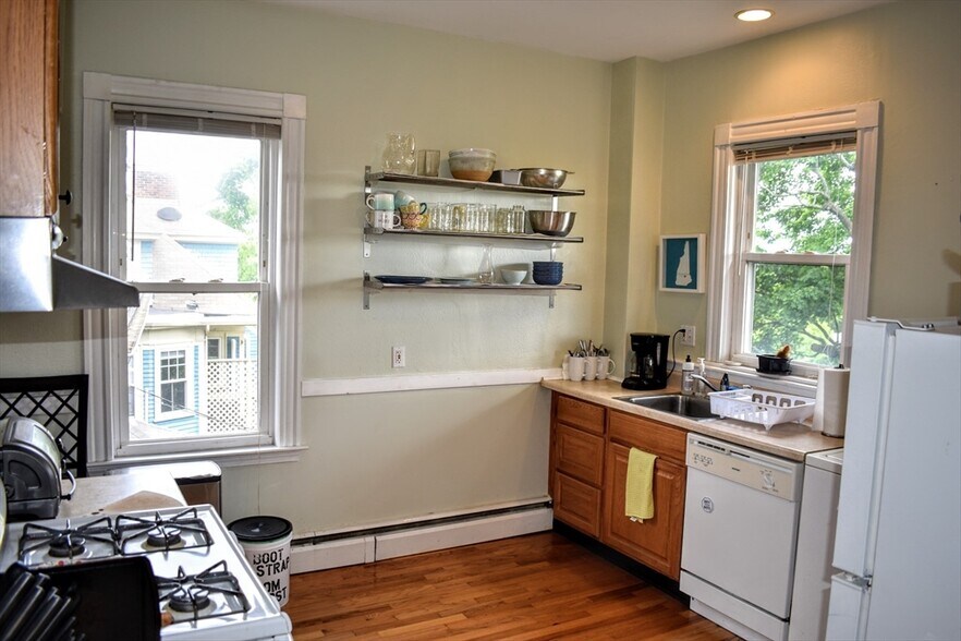 Building Photo - 43 Oakview Ter