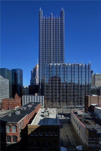 Building Photo - 151 Fort Pitt Blvd