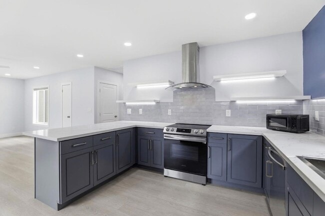 Building Photo - 1802 Ponca Ct