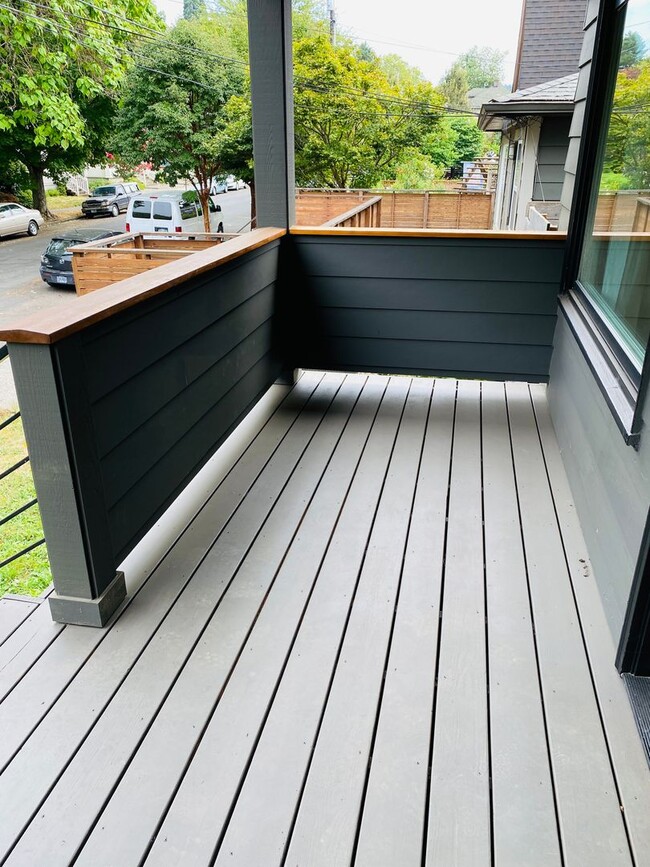 Building Photo - Modern and Crisp throughout-Charmer Bungalow