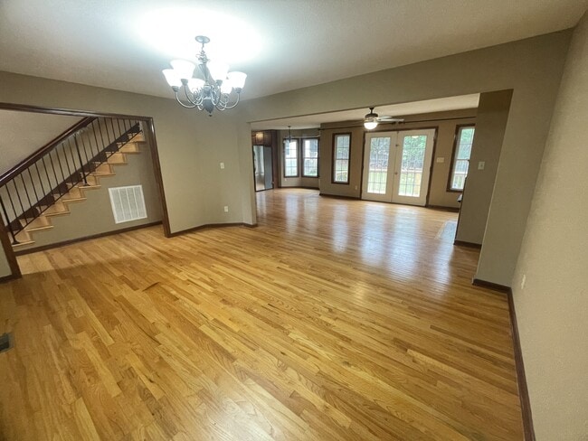 Building Photo - 1185 Eller Wood Dr