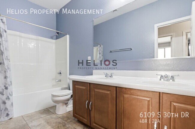 Building Photo - 6109 S 30th Dr