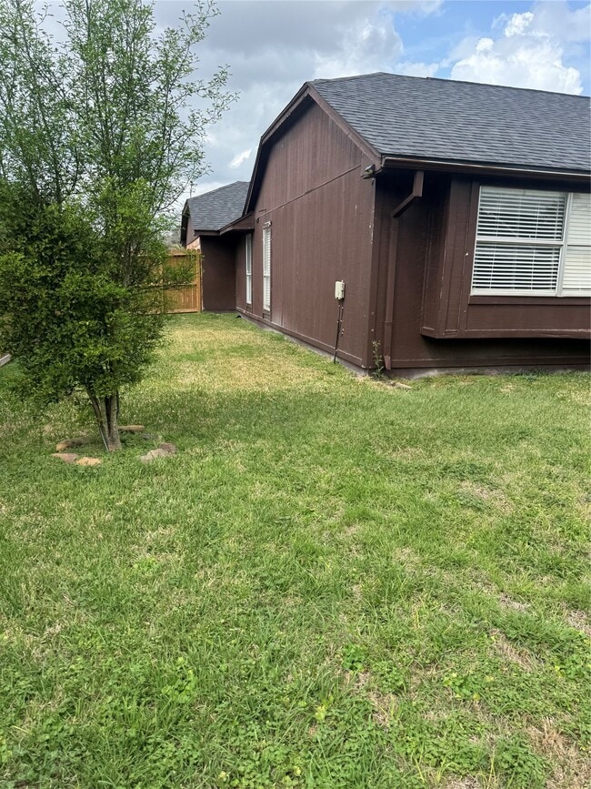 Building Photo - 2602 Grand Teton Dr