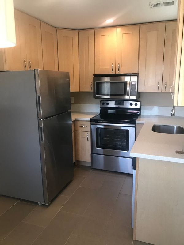 Building Photo - 5434 Garfield Ave