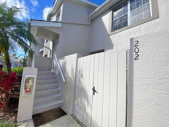 Building Photo - 3785 Fieldstone Blvd