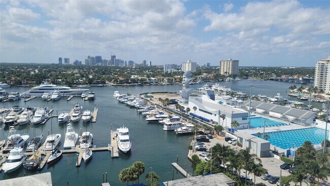 Building Photo - 545 S Fort Lauderdale Beach Blvd