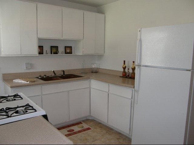 Building Photo - 4208 Boxwood Ct NW