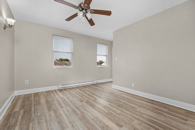 Building Photo - 1136 Steelton Ave