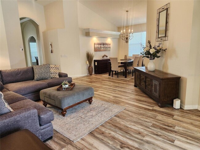 Building Photo - 6496 Rookery Cir