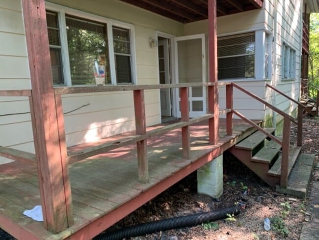 Building Photo - 241 Waddell Cir