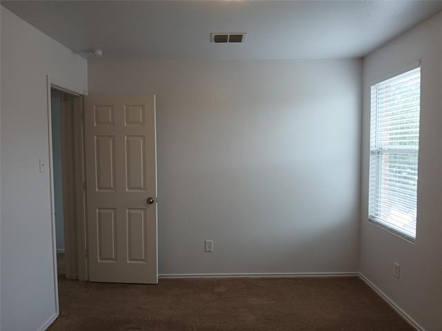 Building Photo - 517 Grant Ln