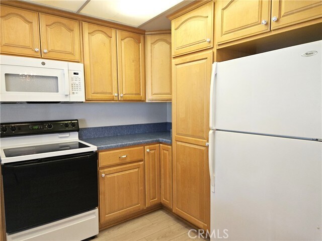 Building Photo - 3219 Via Carrizo