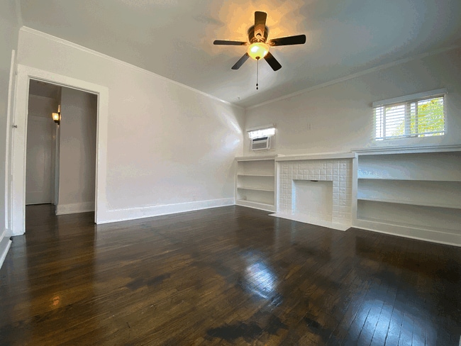 Building Photo - 1128 Mariposa Ave