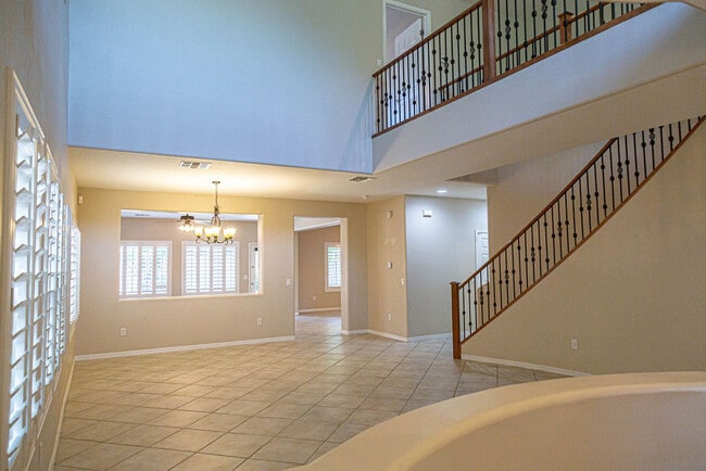 Building Photo - 1252 W Vinovo Pass