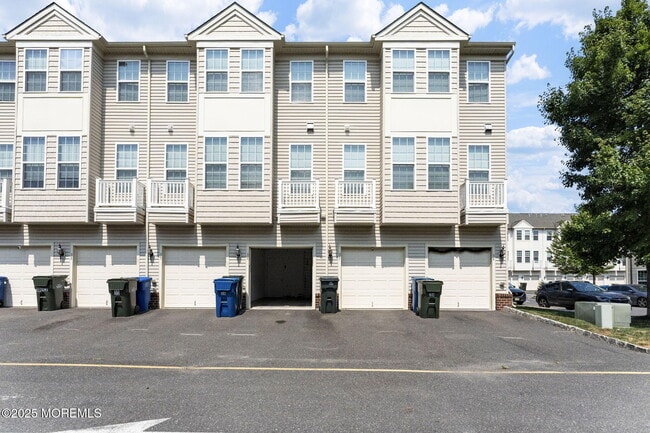 Building Photo - 36 Kyle Dr