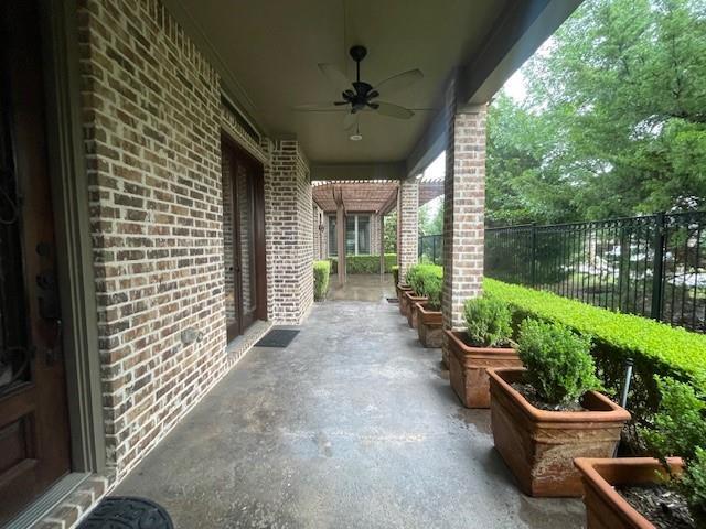 Building Photo - 420 Palladian Blvd