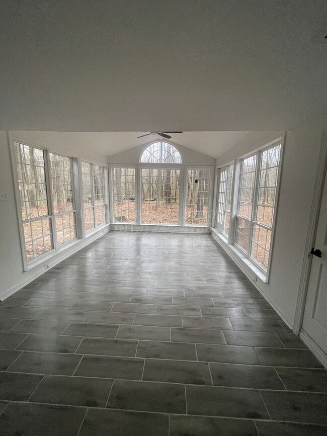 Building Photo - 8029 McGuire Dr