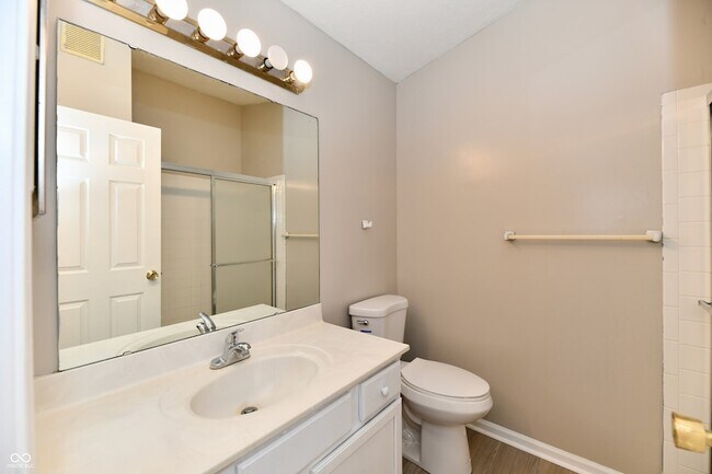 Building Photo - 209 Faulkner Ct