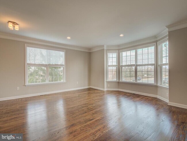Building Photo - 42451 Magellan Square