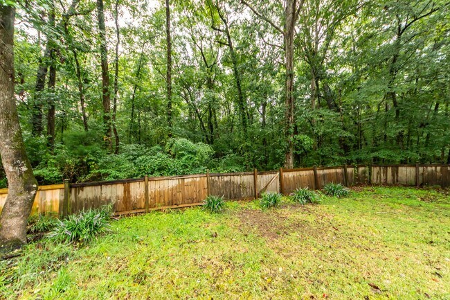 Building Photo - 115 Blackwater Dr