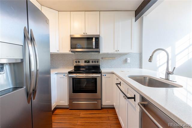 Building Photo - 2092 S Helena St