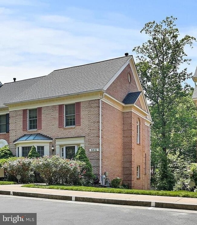 Building Photo - 8416 Cedarcreek Ct