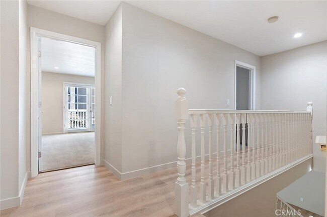 Building Photo - 18850 Hatteras St