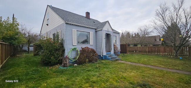 Primary Photo - Coming Soon - 3bed/1 bath near Point Defiance