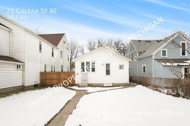 Building Photo - 23 Colfax St NE