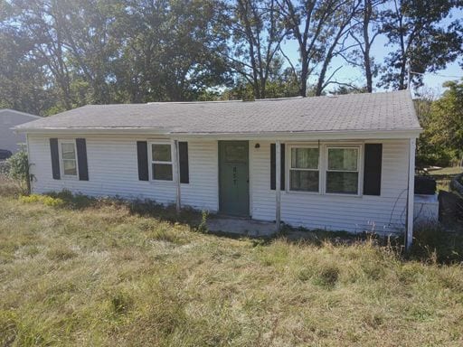 Primary Photo - 857 Twin Oak Dr