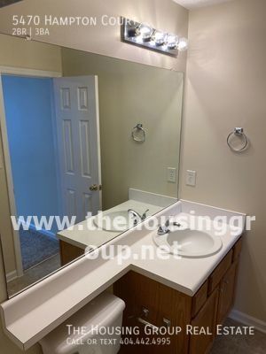 Building Photo - Burdette Ridge Townhome