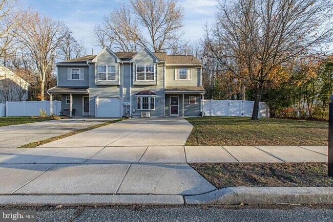 Building Photo - 51 Mecouch Dr