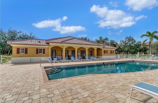 Building Photo - 4105 Residence Drive