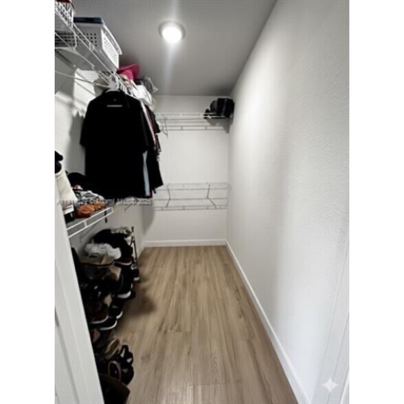 Building Photo - 26119 SW 145th Ct