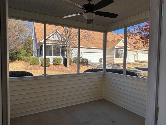 Building Photo - 3 bedroom 2.5 bath in Covington at Providence